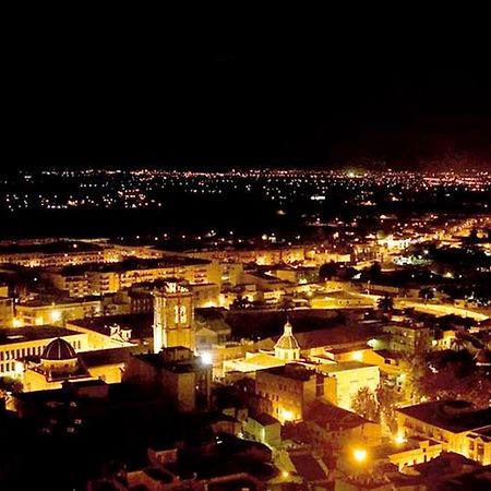 Hostal Rey Teodomiro Οριουέλα Εξωτερικό φωτογραφία