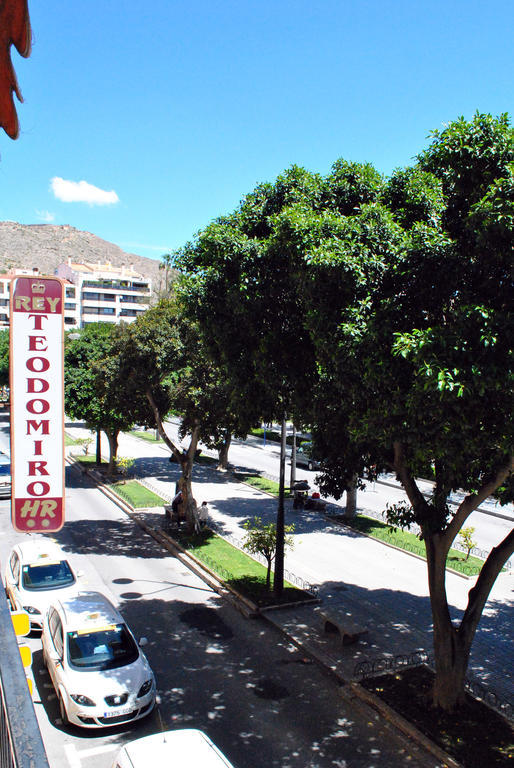 Hostal Rey Teodomiro Οριουέλα Εξωτερικό φωτογραφία